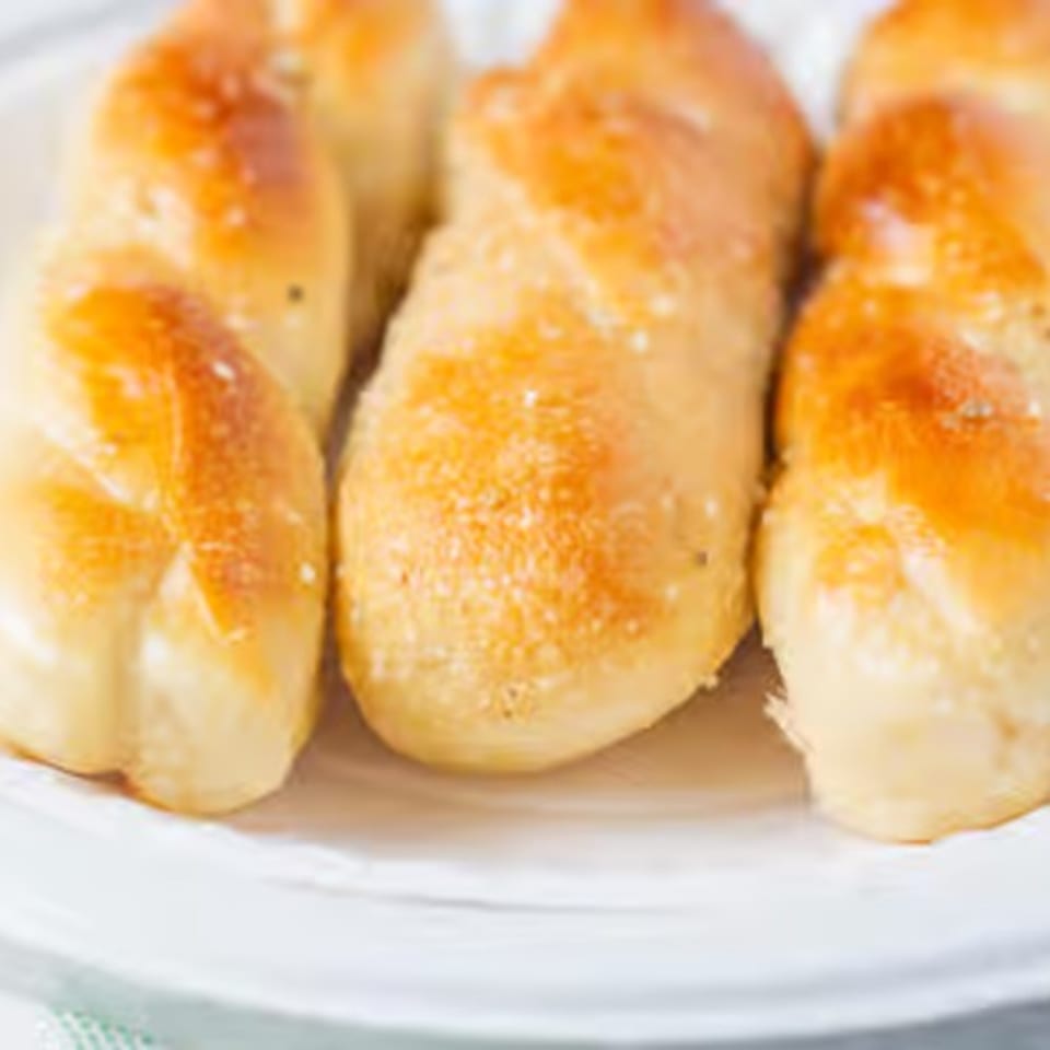 Delicious Garlic Bread Options